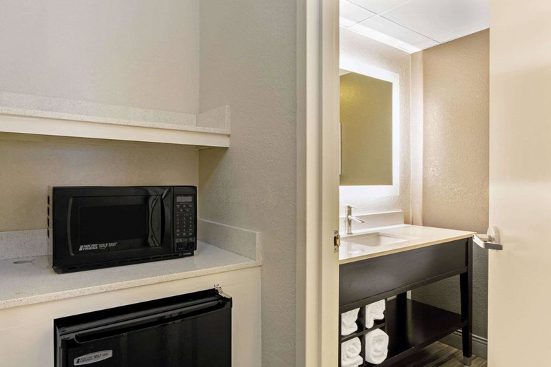 La Quinta by Wyndham Boston-Andover, Andover, United States