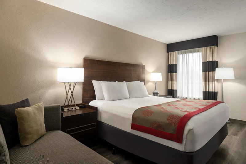 Ramada by Wyndham Sarasota Waterfront, Sarasota, United States