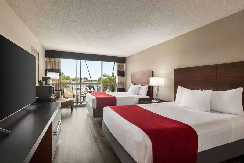 Ramada by Wyndham Sarasota Waterfront, Sarasota, United States