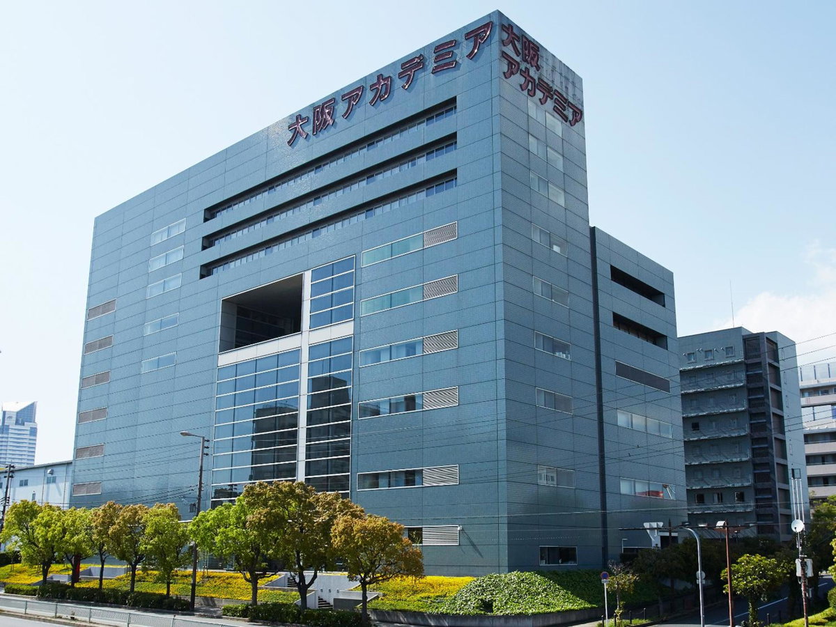 Osaka Academia, Japón