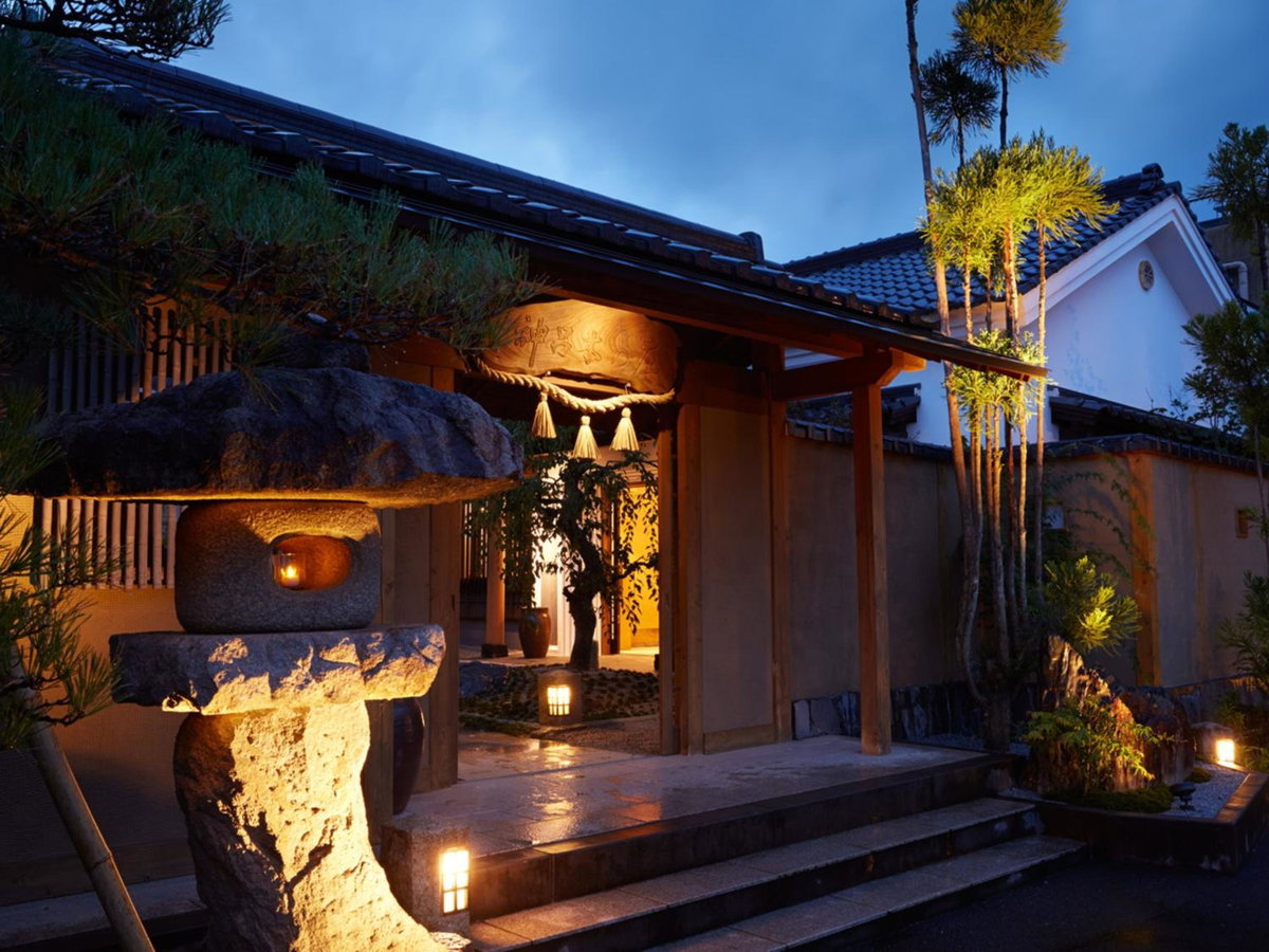 Ryokan Shinsen, Japan
