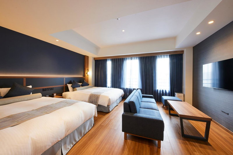 Hotel Sails, Osaka, Japan