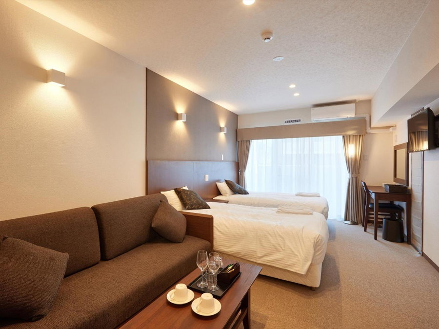 Creass Hotel Tsubogawa Marche, Naha, Japan