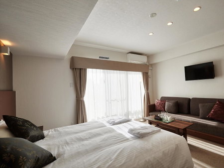 Creass Hotel Tsubogawa Marche, Naha, Japan