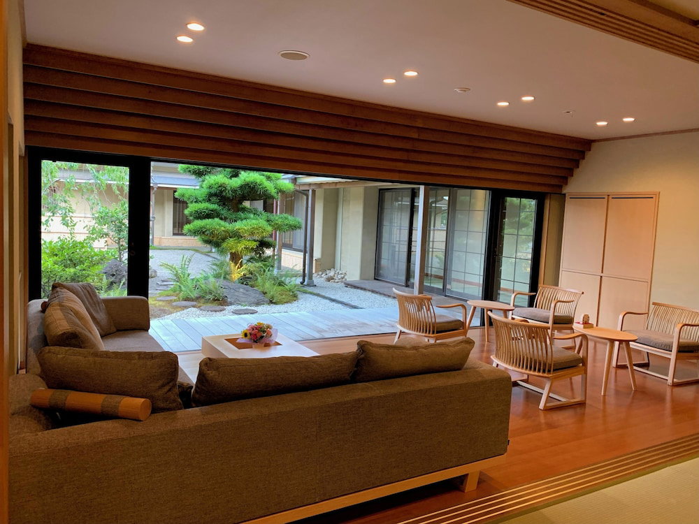 Hotel · Ryotei Rangetsu, Kyoto