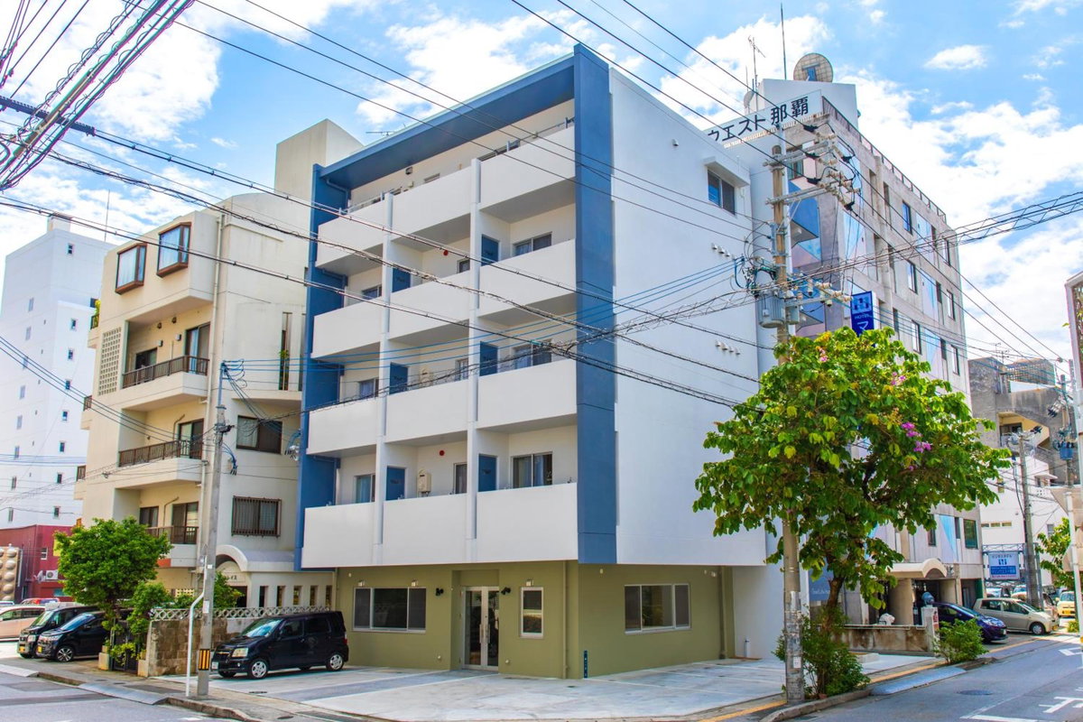 Good Life Apartment, Japan