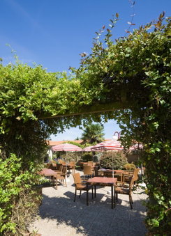 ibis Styles Cholet, Cholet, France
