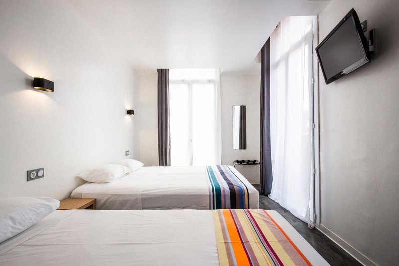 Hôtel PB - Paris-Barcelone, Perpignan, France