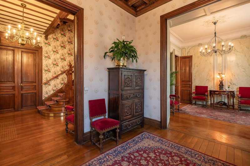 Grand Hôtel Des Templiers, Reims, France