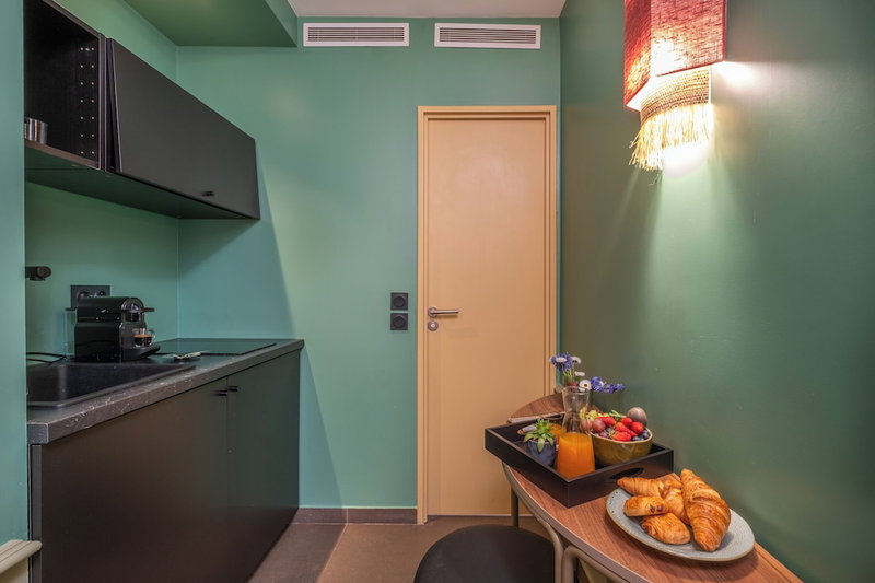 Appart Hotel Avalon, Paris, France