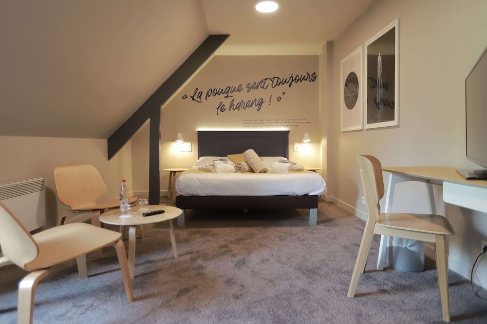 Antares & Spa Honfleur, France