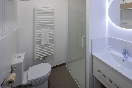 All Suites Appart Hôtel | Le Havre Centre - Les docks, Le Havre, France