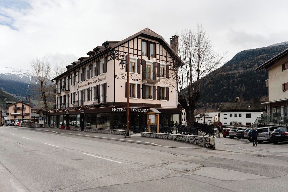 Hostellerie du petit Saint Bernard, Франция