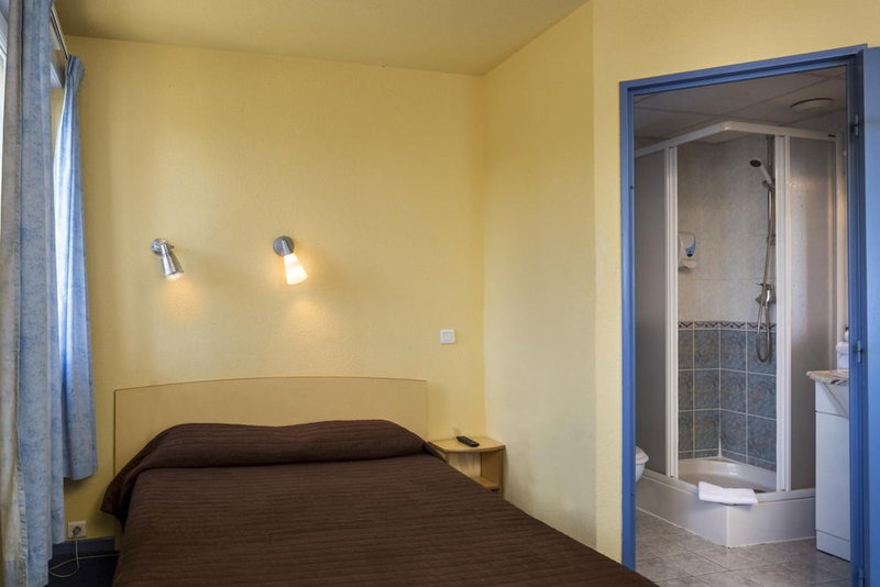 Hôtel & Résidence Avermes, Avermes, France