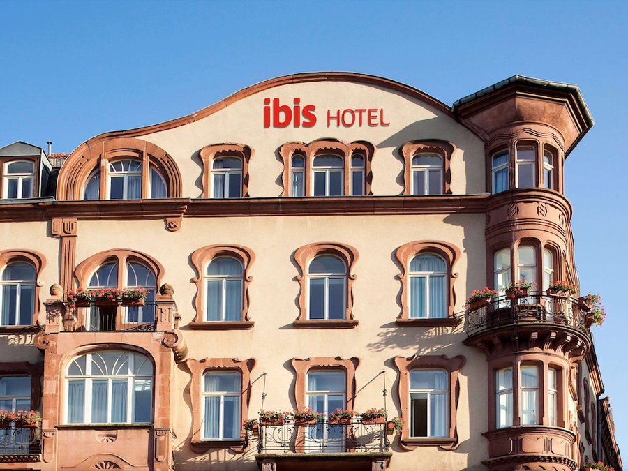 ibis Metz Centre Gare, Metz, France