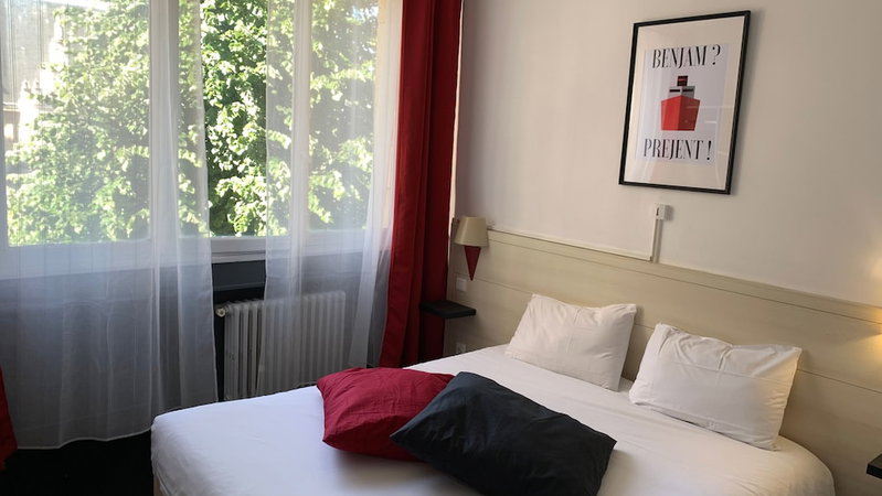 Hôtel Vieille Tour Centre Rouen, Rouen, France