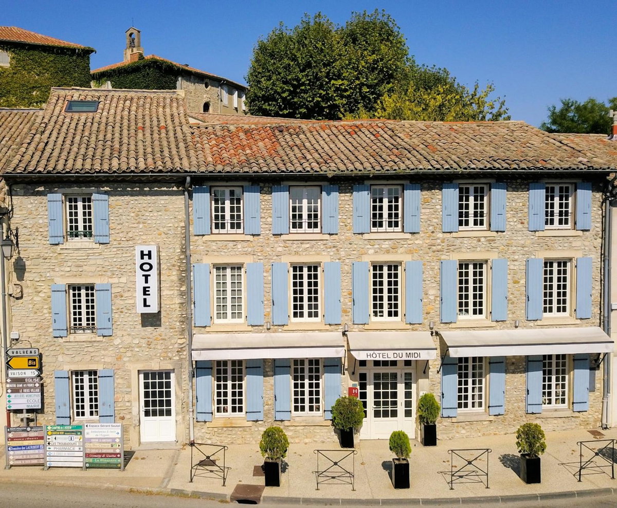 Hotel · Hotel Du Midi, Visan