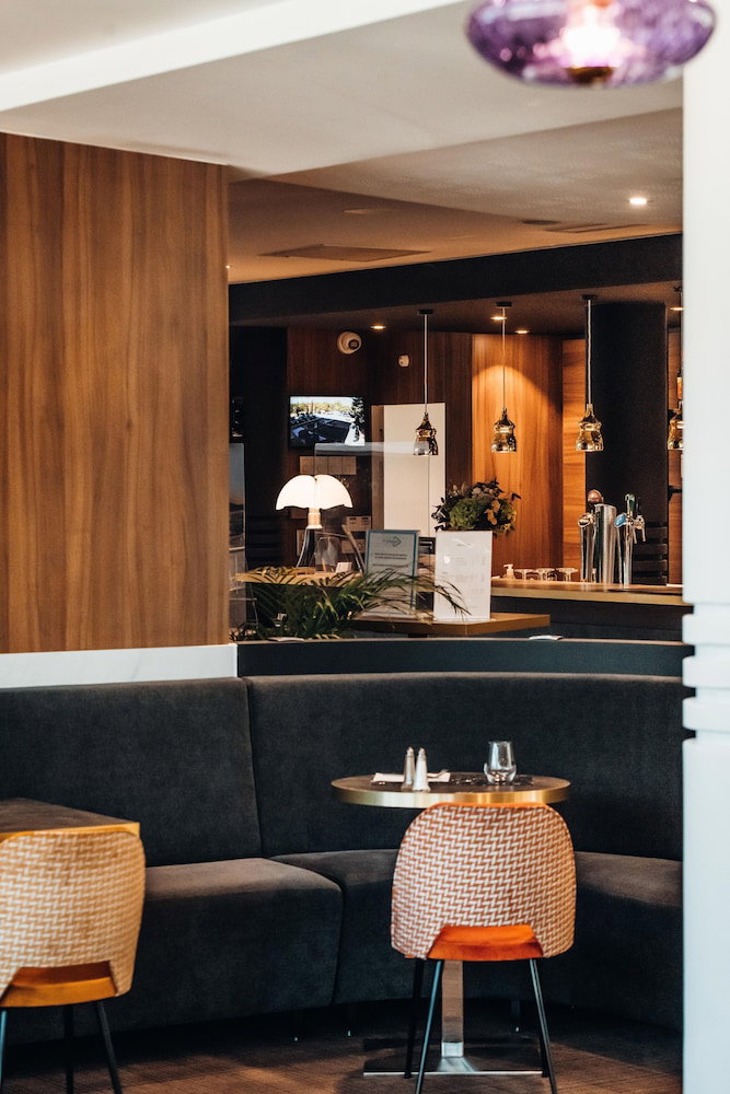 Mercure Aix-en-Provence La Duranne Gare TGV, France