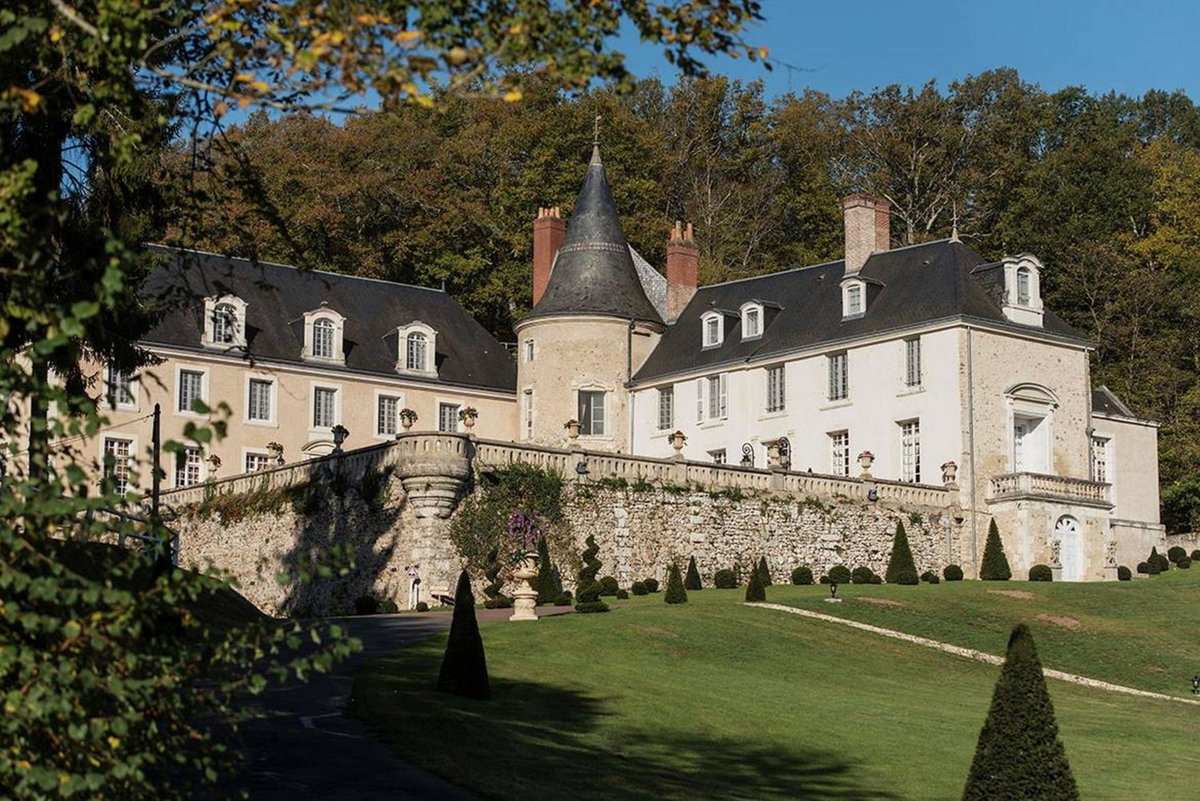 Hotel · Château De Beauvois - La Maison Younan, Saint-Étienne-de-Chigny