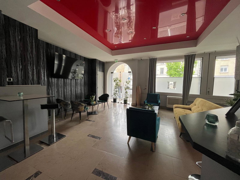Grand Hôtel Niort Centre, Niort, France