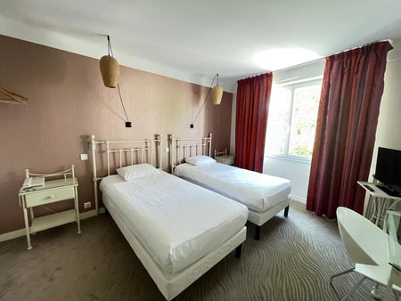 Grand Hôtel Niort Centre, Niort, France