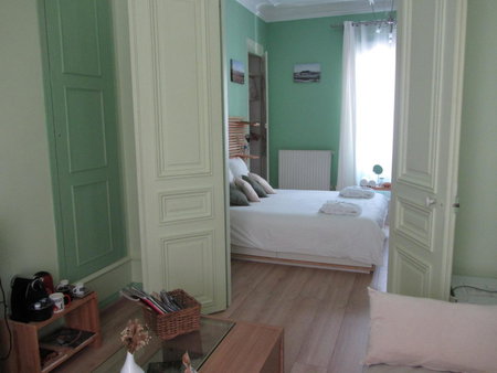Chambre D'hôtes Les Epicuriens, Épernay, France
