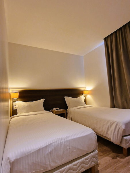 Hôtel Mary’s - Caen Centre Gare Sncf, Caen, France