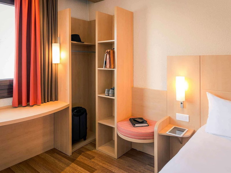 Ibis Grenoble Gare, Grenoble, France