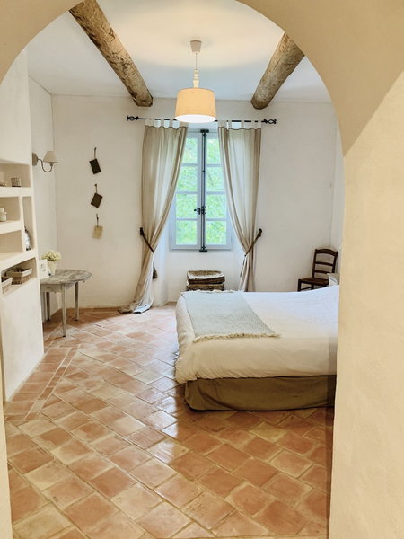 La Bastide, Saint-Julien, France