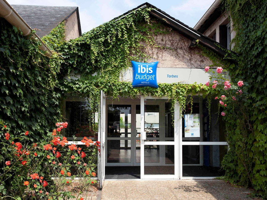 ibis budget Tarbes, Tarbes, France