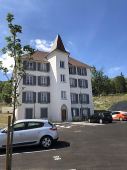 Le Manoir, Perignat-les-Sarlieve, France