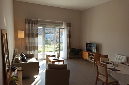 Le Manoir, Perignat-les-Sarlieve, France