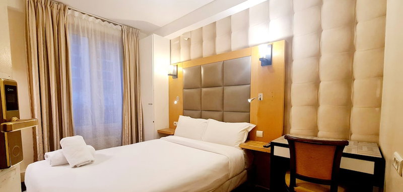 Hotel de France, Paris, France
