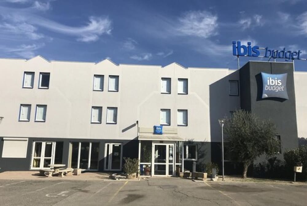 Ibis Budget Arles Sud Fourchon, France