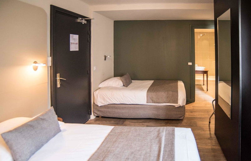 Hotel Thonon Centre Le Comte Rouge, Thonon-les-Bains, France