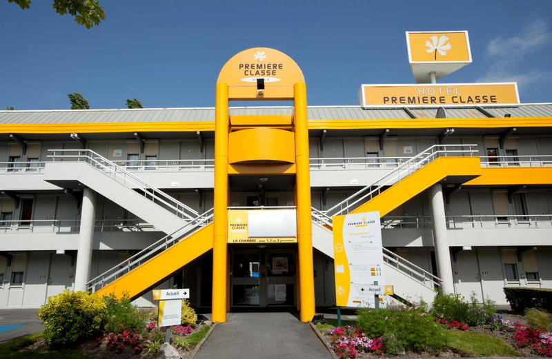 Premiere Classe Versailles - Saint Cyr L'ecole, Saint-Cyr-lʼÉcole, France