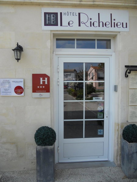 Logis Hotel Le Richelieu - Royan Atlantique, Saujon, France