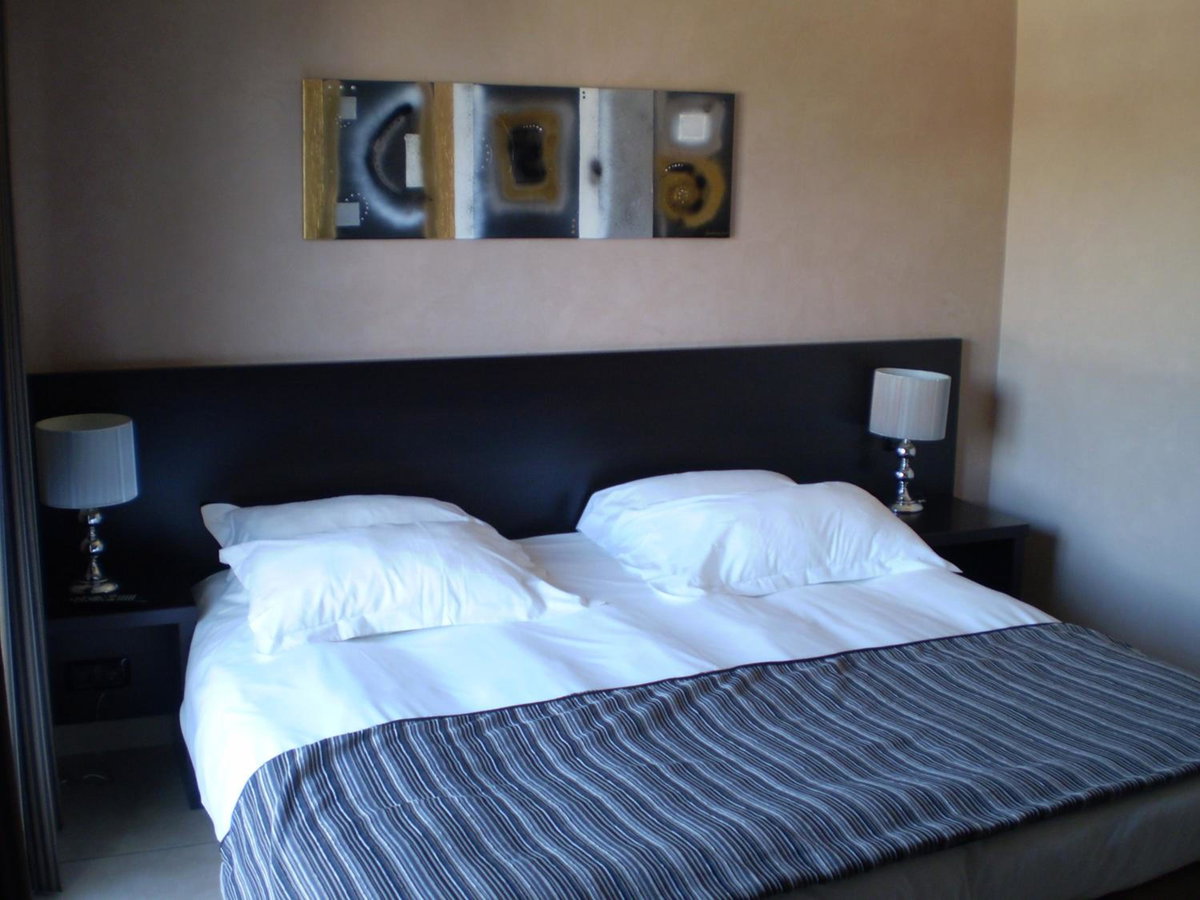 Hotel · Augustin Marie, Bonifacio
