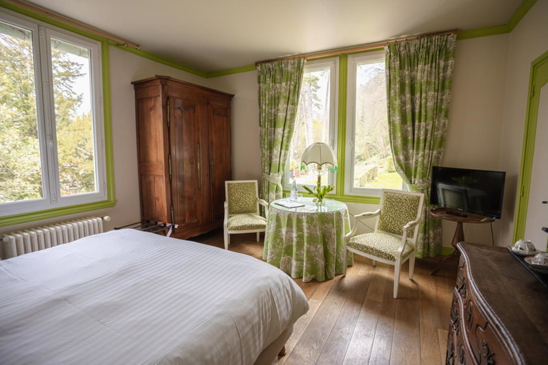 Le Manoir des Impressionnistes - Bord de Mer, Honfleur, France