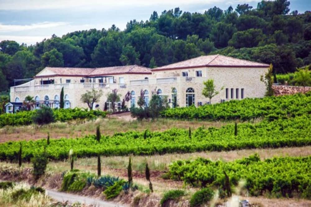 Hotel · Château de Valloubière, Saint-Jean-de-Fos