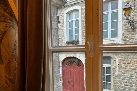 Maison 1747 - Gîtes de Standing en Vieille-ville avec Cour, Boulogne-sur-Mer, France