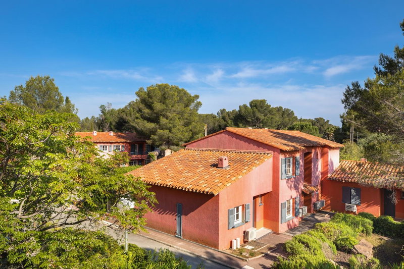 SOWELL RESIDENCES Chênes Verts, Saint-Raphaël, France