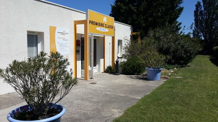Premiere Classe Avignon Courtine, Avignon, France