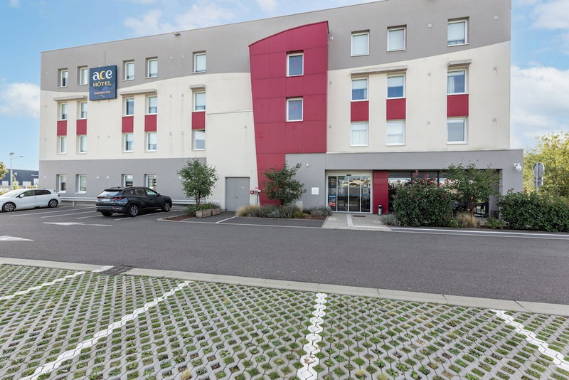 ACE Hôtel Chartres, Le Coudray, France
