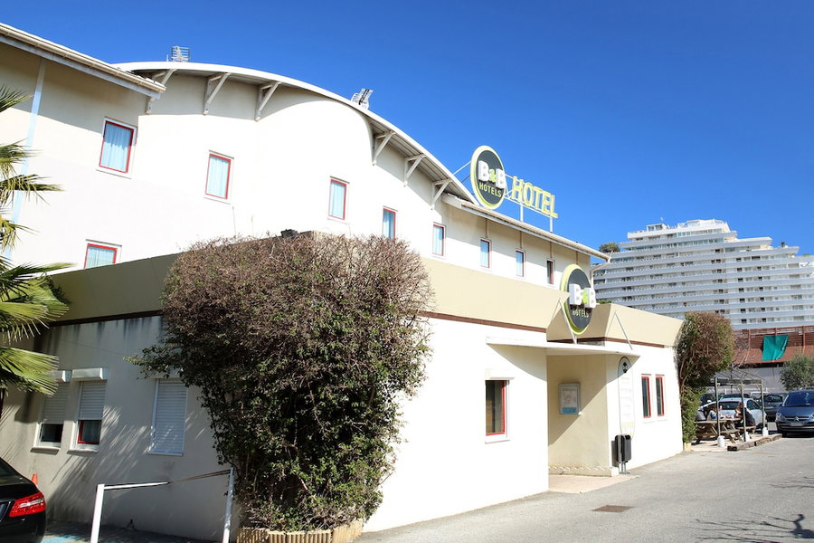 B&B HOTEL Villeneuve-Loubet Plage, Villeneuve-Loubet, France