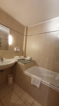 The Originals City, Hôtel L'Hippocampe, Sète Balaruc-le-Vieux, Balaruc-le-Vieux, France