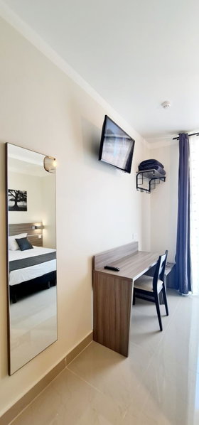 Esperance Hotel, Nice, France