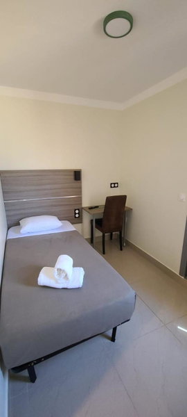Esperance Hotel, Nice, France