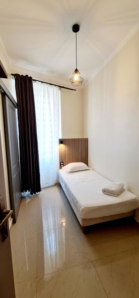 Esperance Hotel, Nice, France