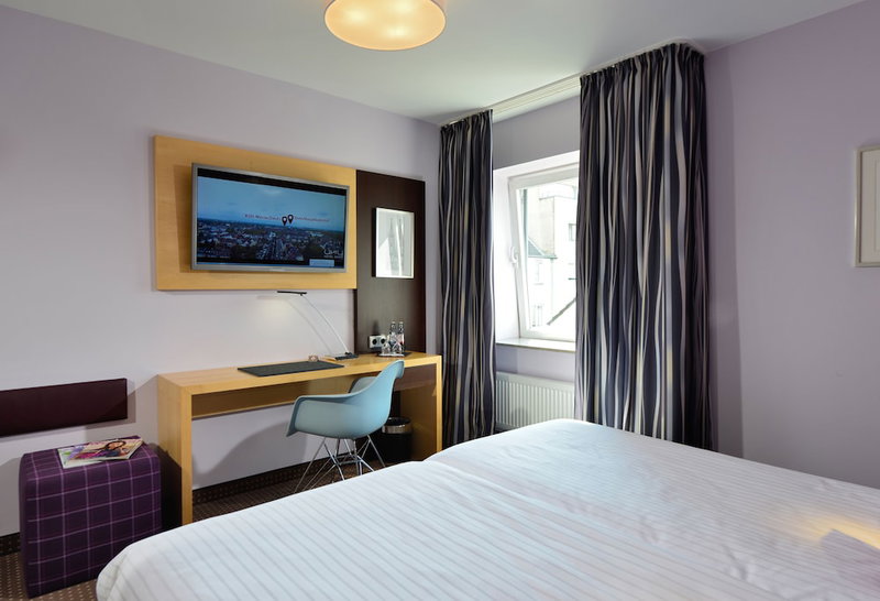 Hotel UHU Garni Köln, Cologne, Germany